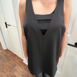 Amanda U Sleeveless Blouse